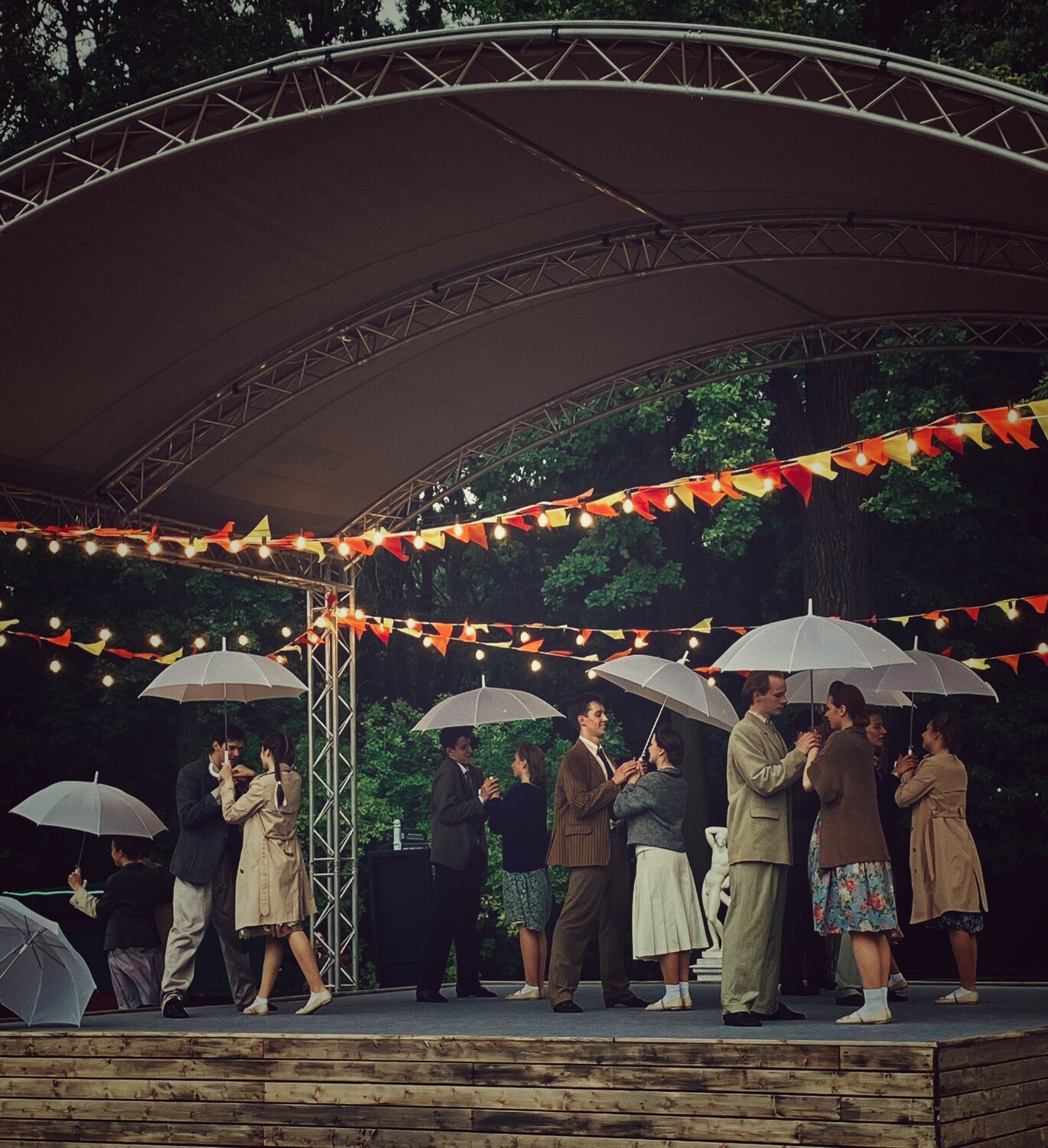 Photo #14055735
