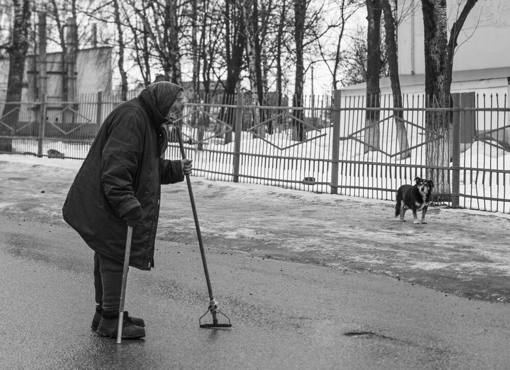 Бабушка