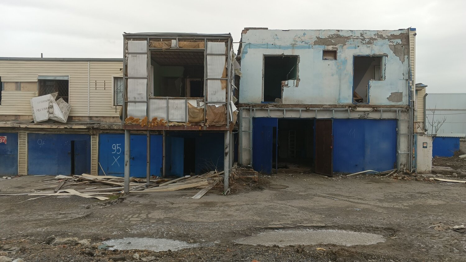 Photo #14066057