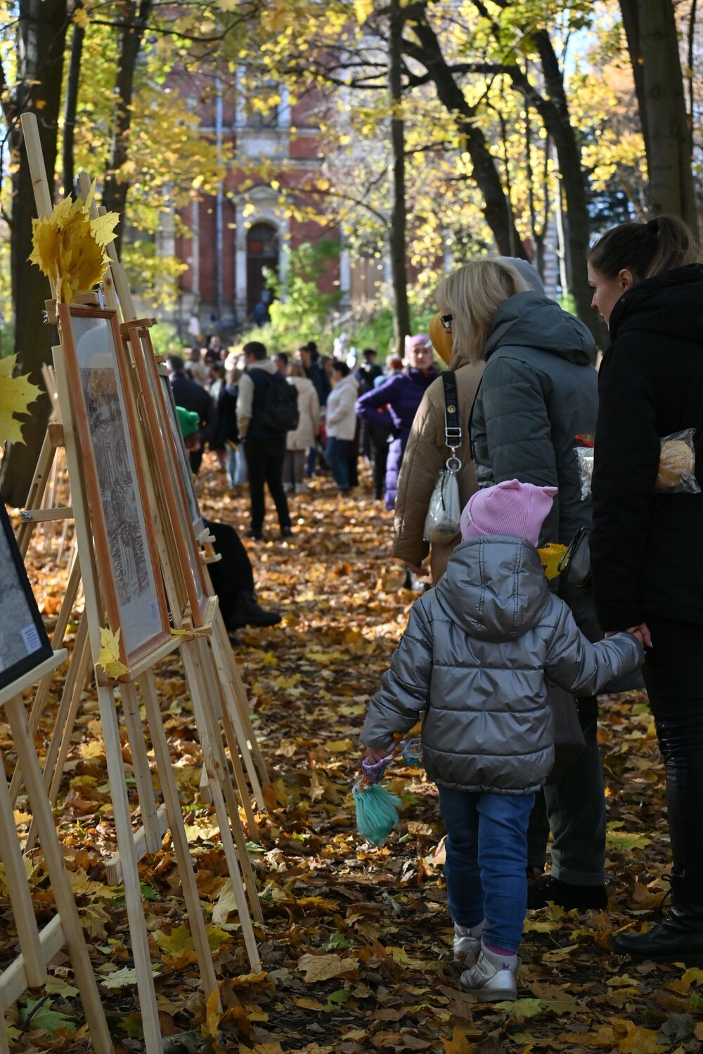 Photo #14067372