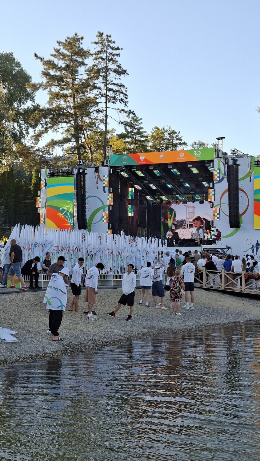 Photo #14070358