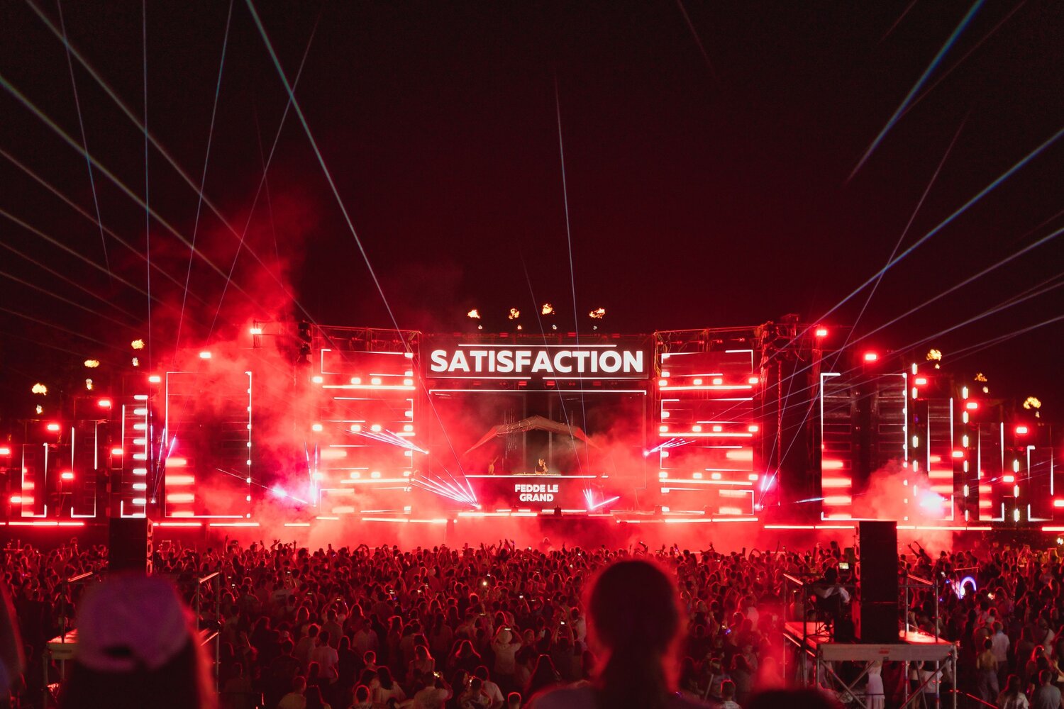 Photo #14070544