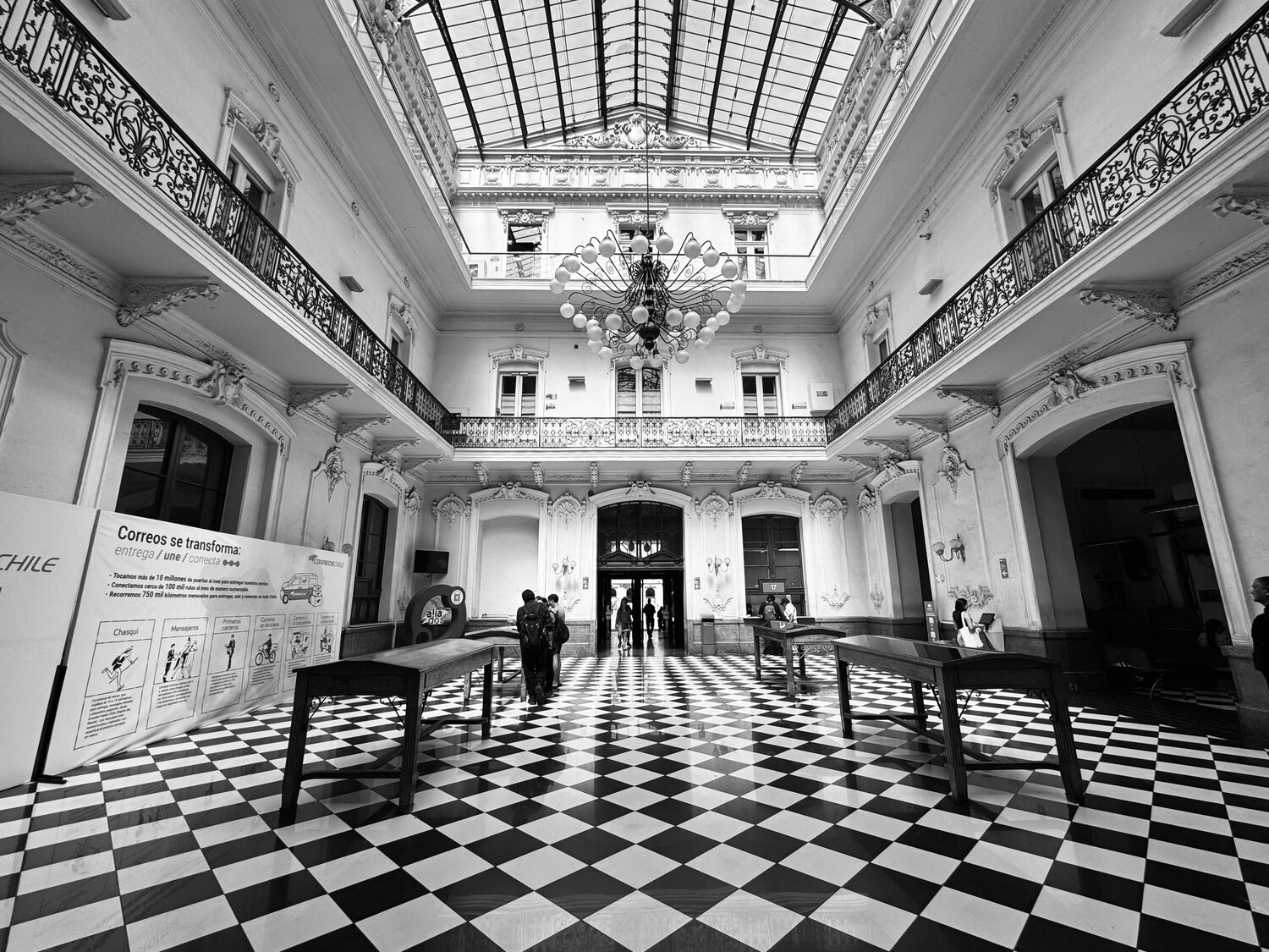Black and white squares