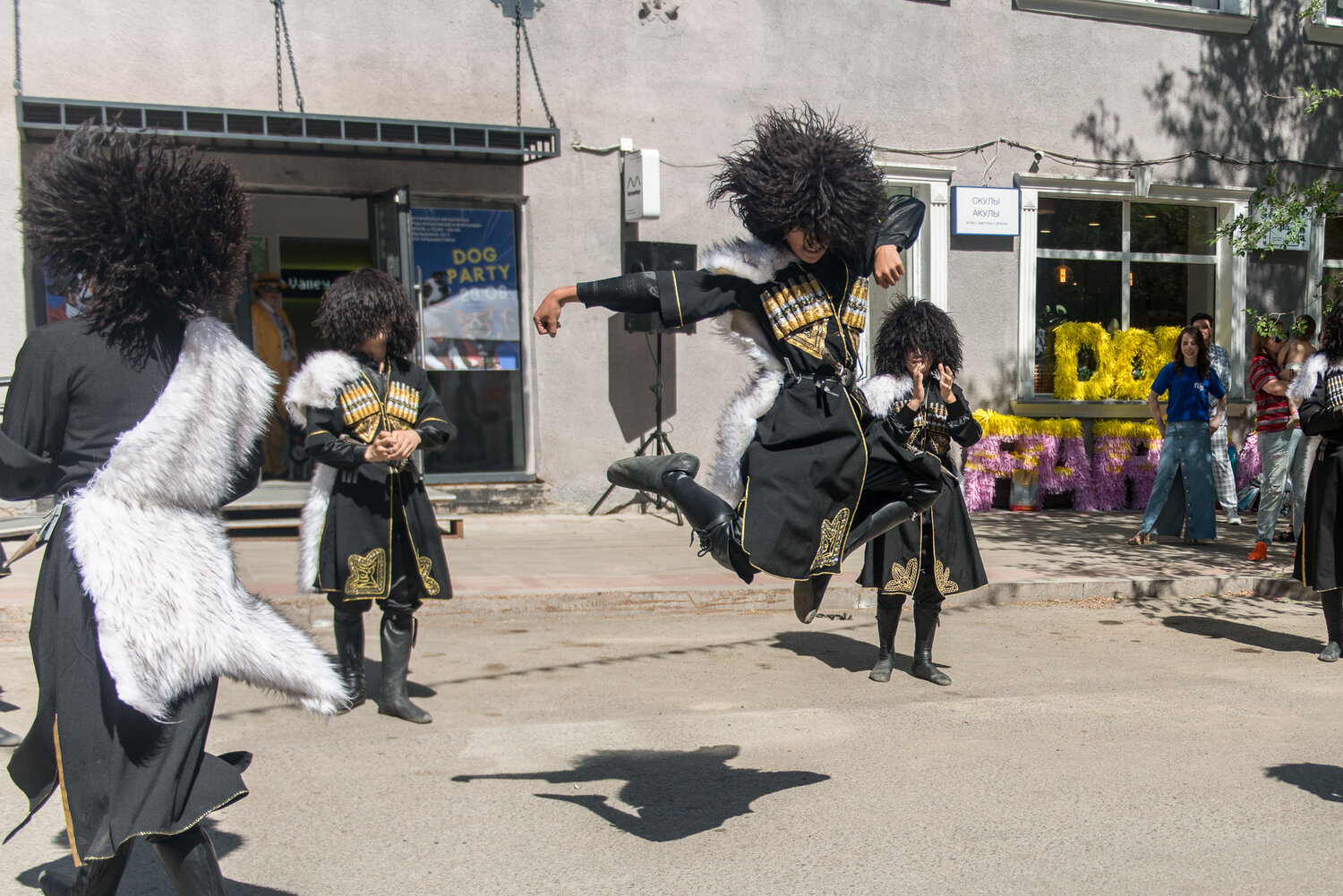 Photo #14074557