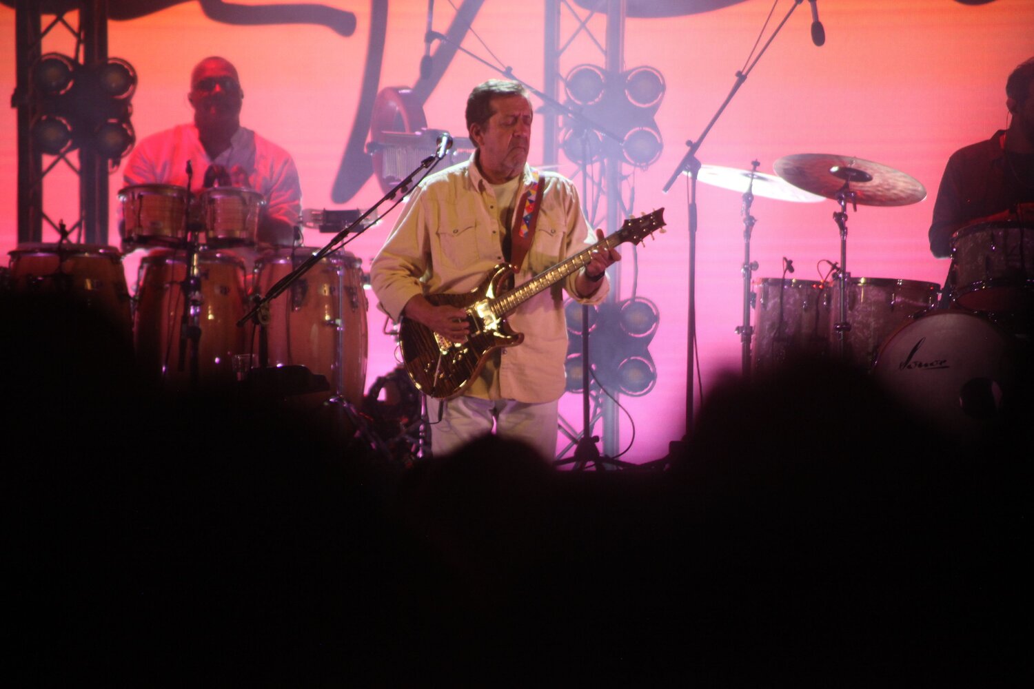 Photo #14076379