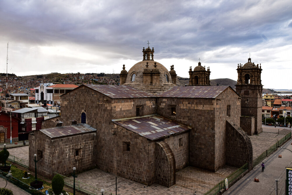 Espalda de la Basílica Catedral de San Carlos Borromeo