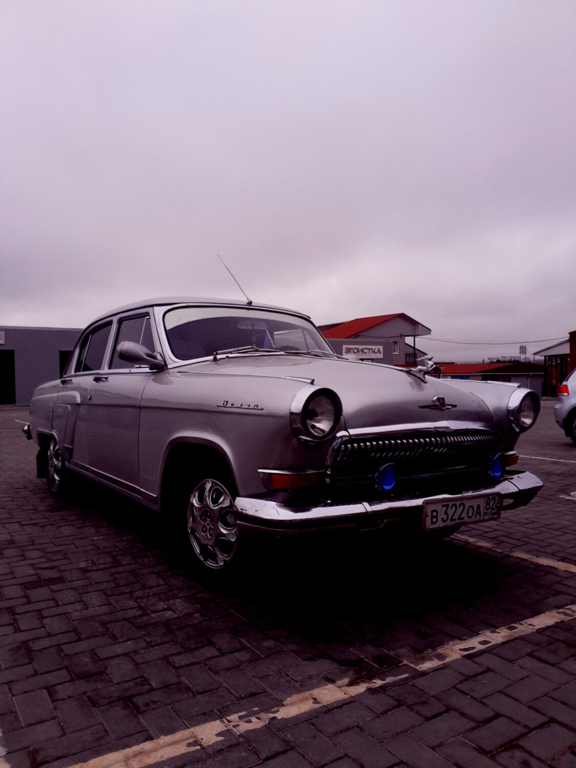 Photo #14098574