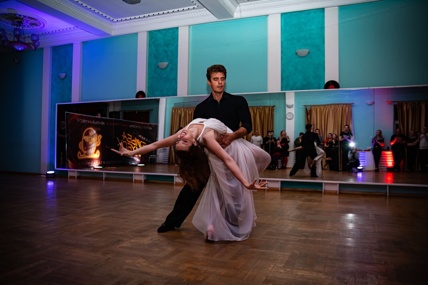 Photo #14099463