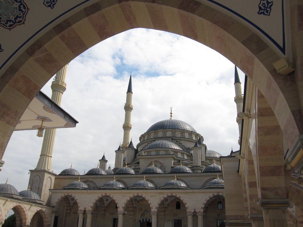 Мечеть "Сердце Чечни" в Грозном