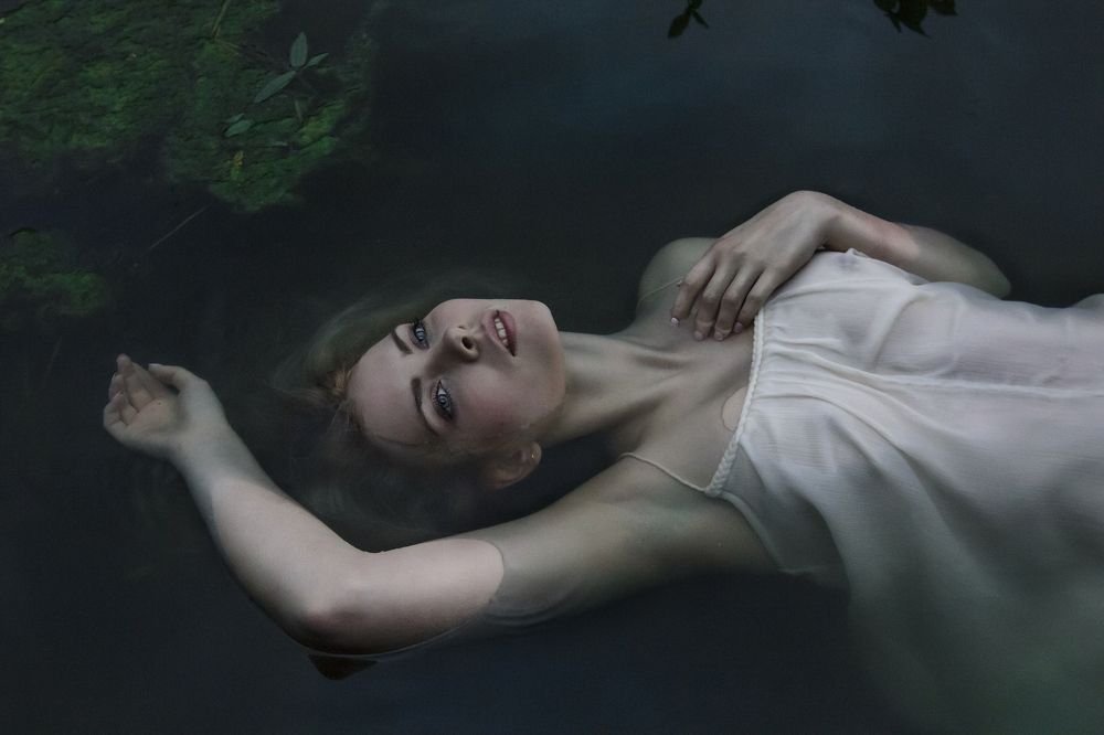Drowned woman