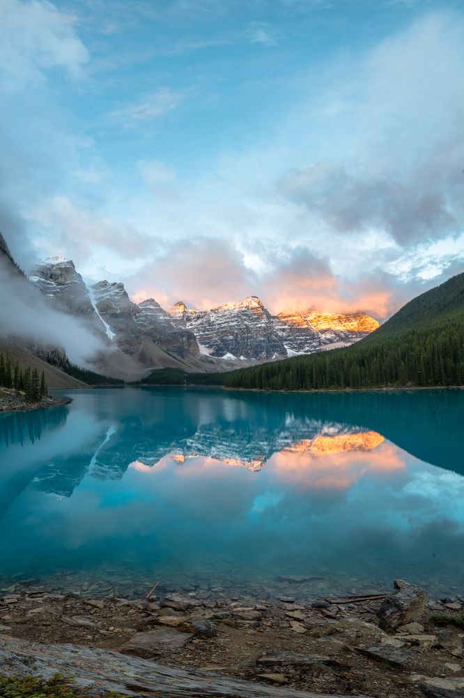 Цвета озера Морейн