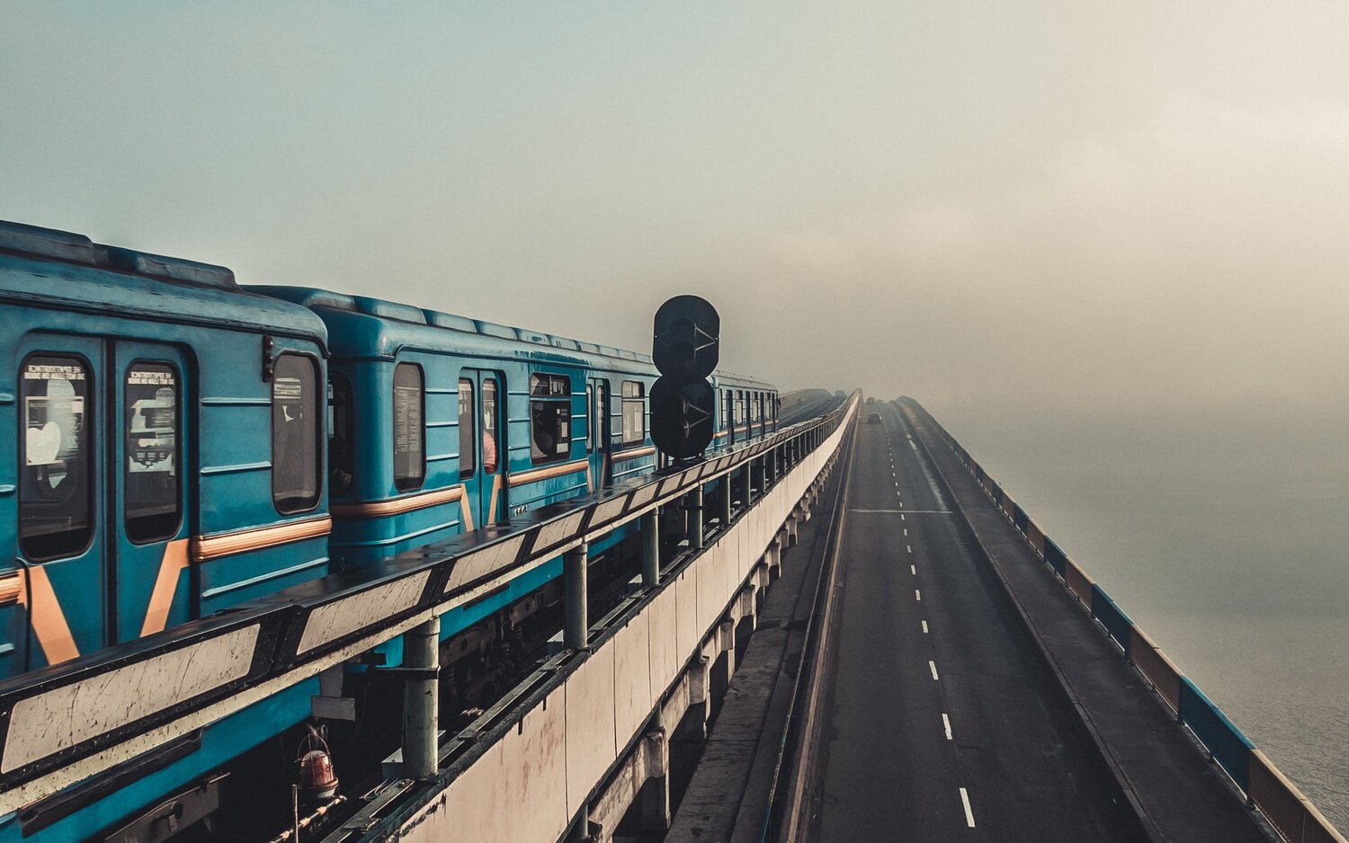 Утро в городе