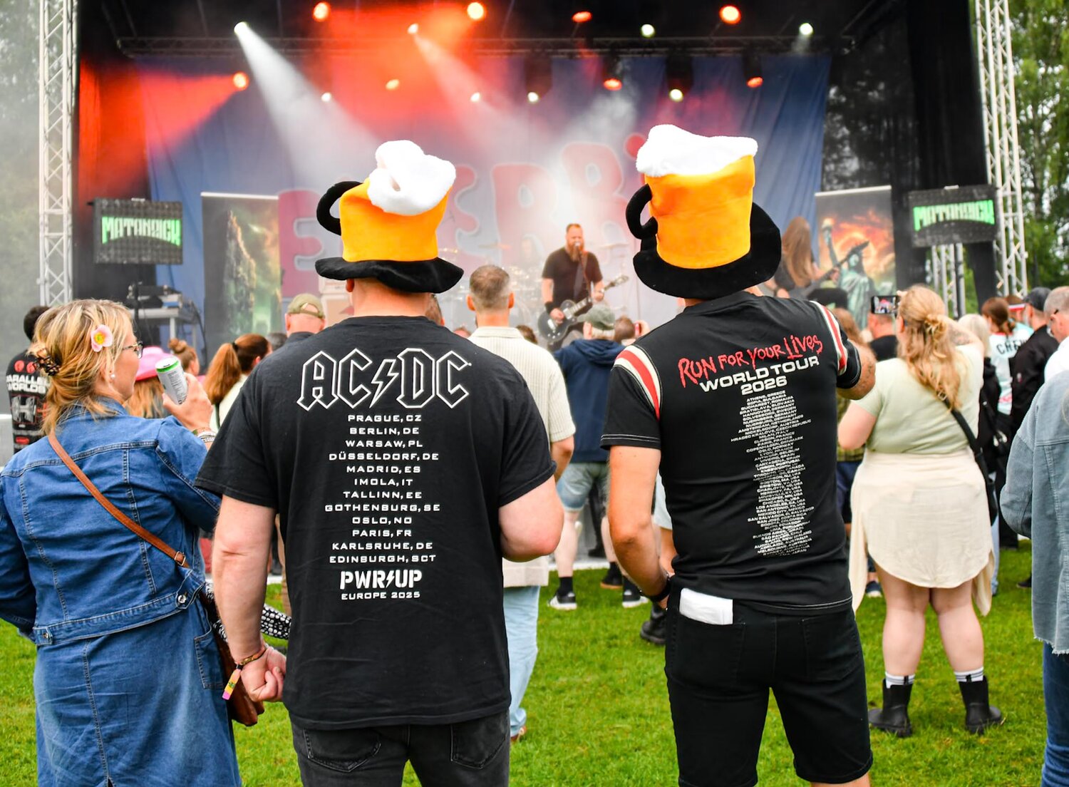 Photo #14100379