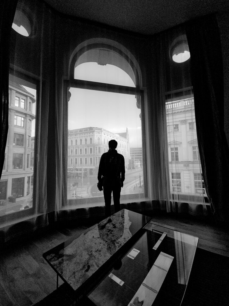 Between Presence and Absence