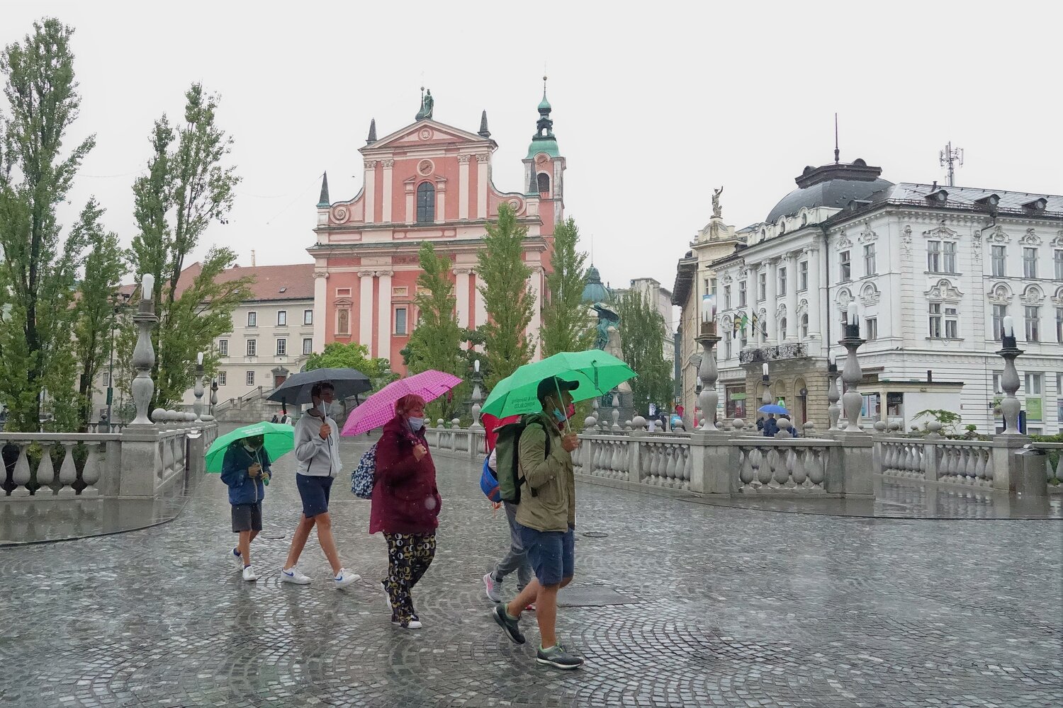 Photo #14105360