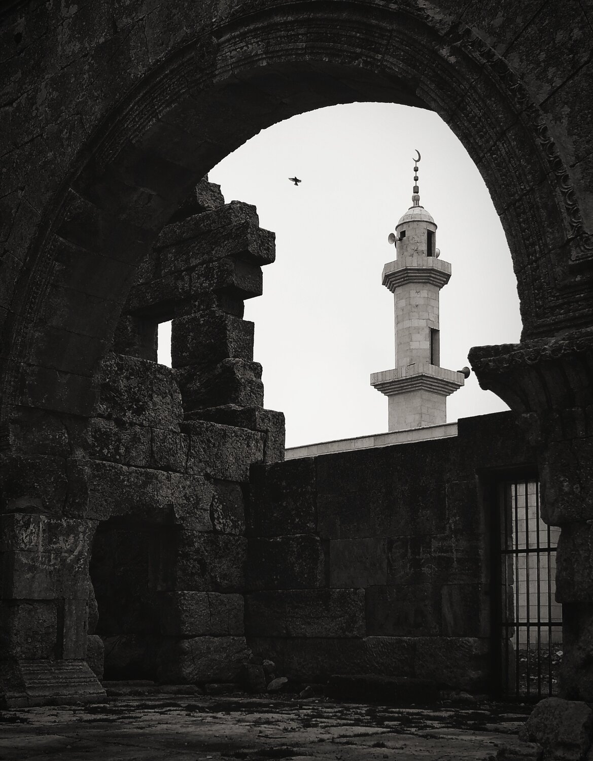 Witnesses of Time: Between Church Ruins and Minaret