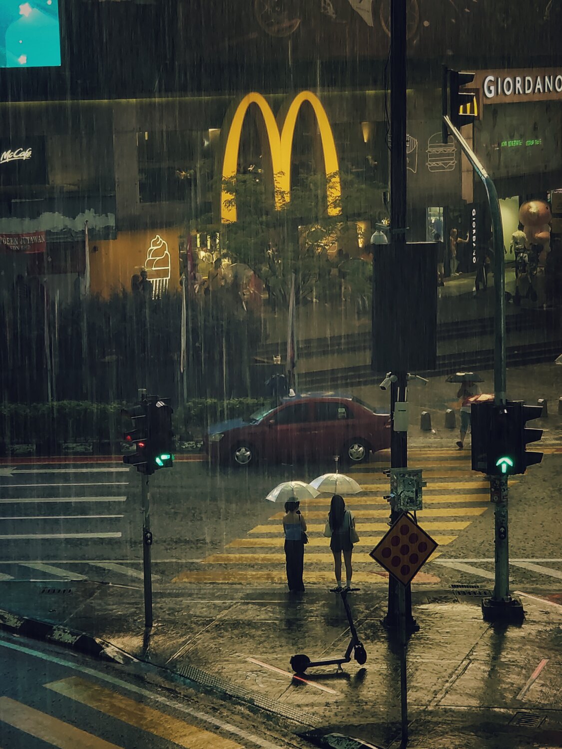Photo #14123216