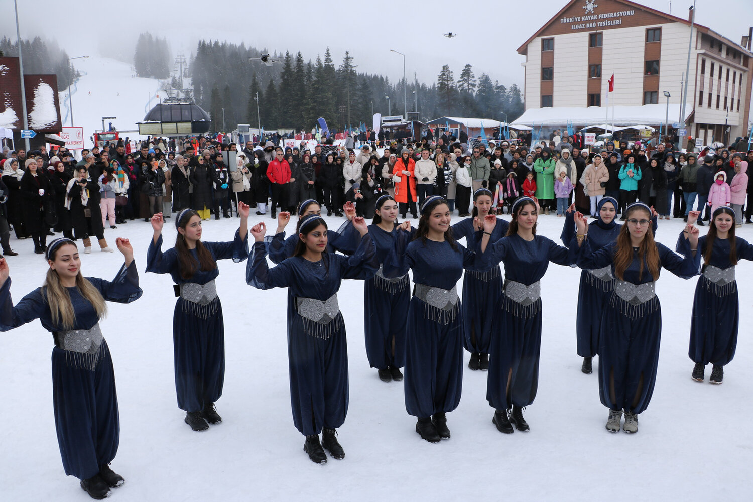 Photo #14127056