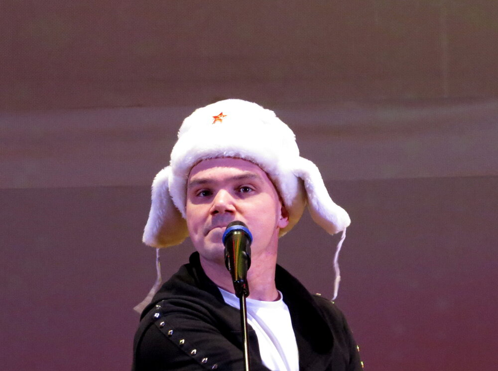 В ушанке