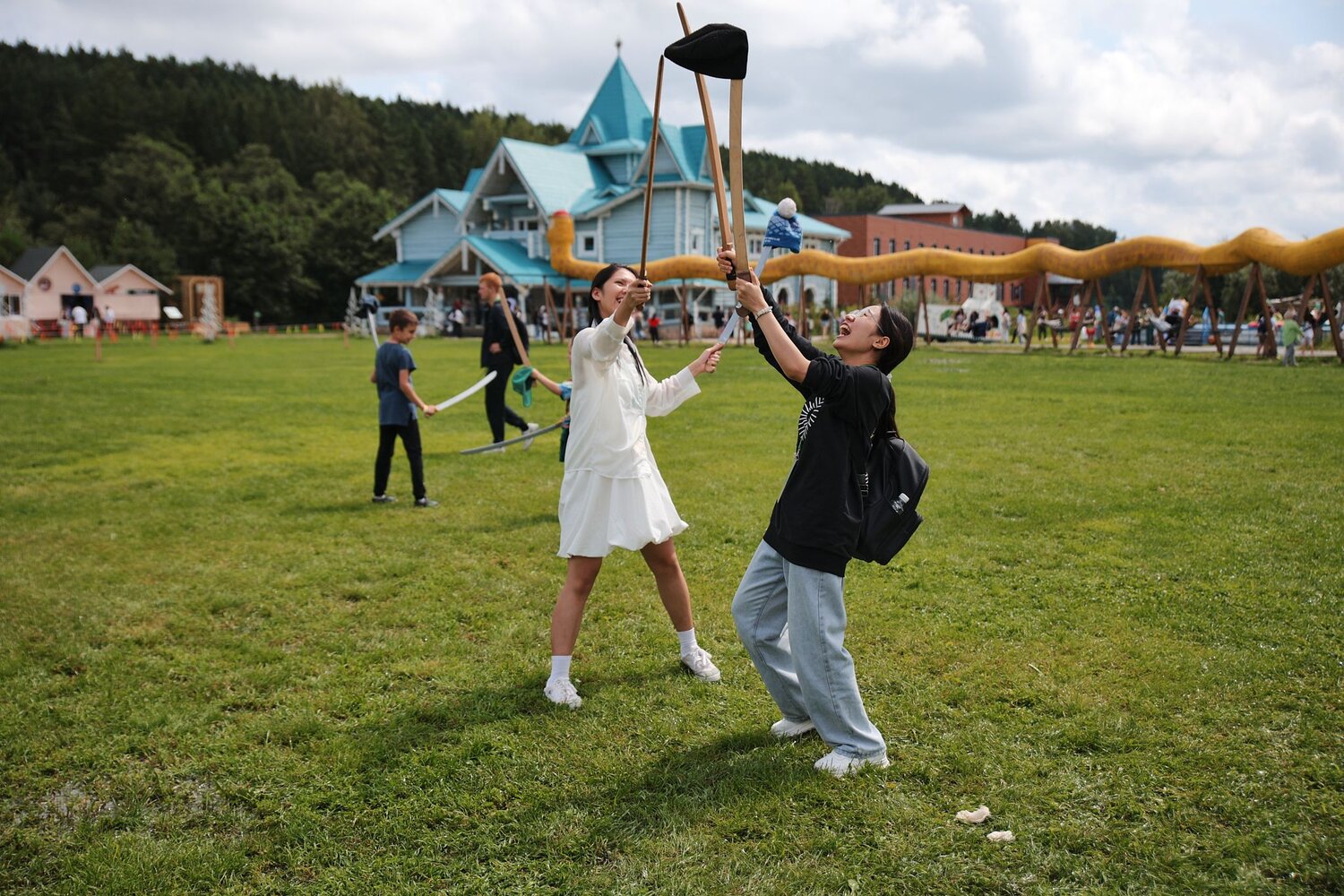 Photo #14133070