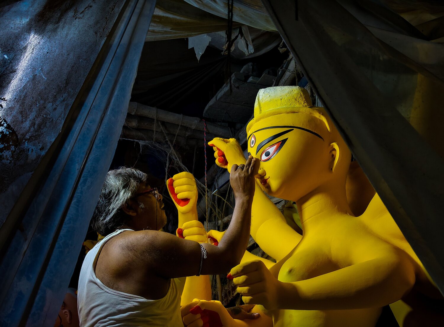 Awakening the divine: chokhu daan