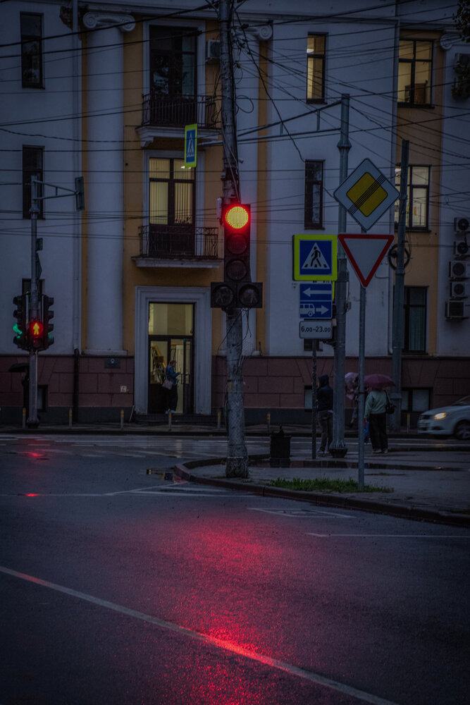 Краски сгущаются