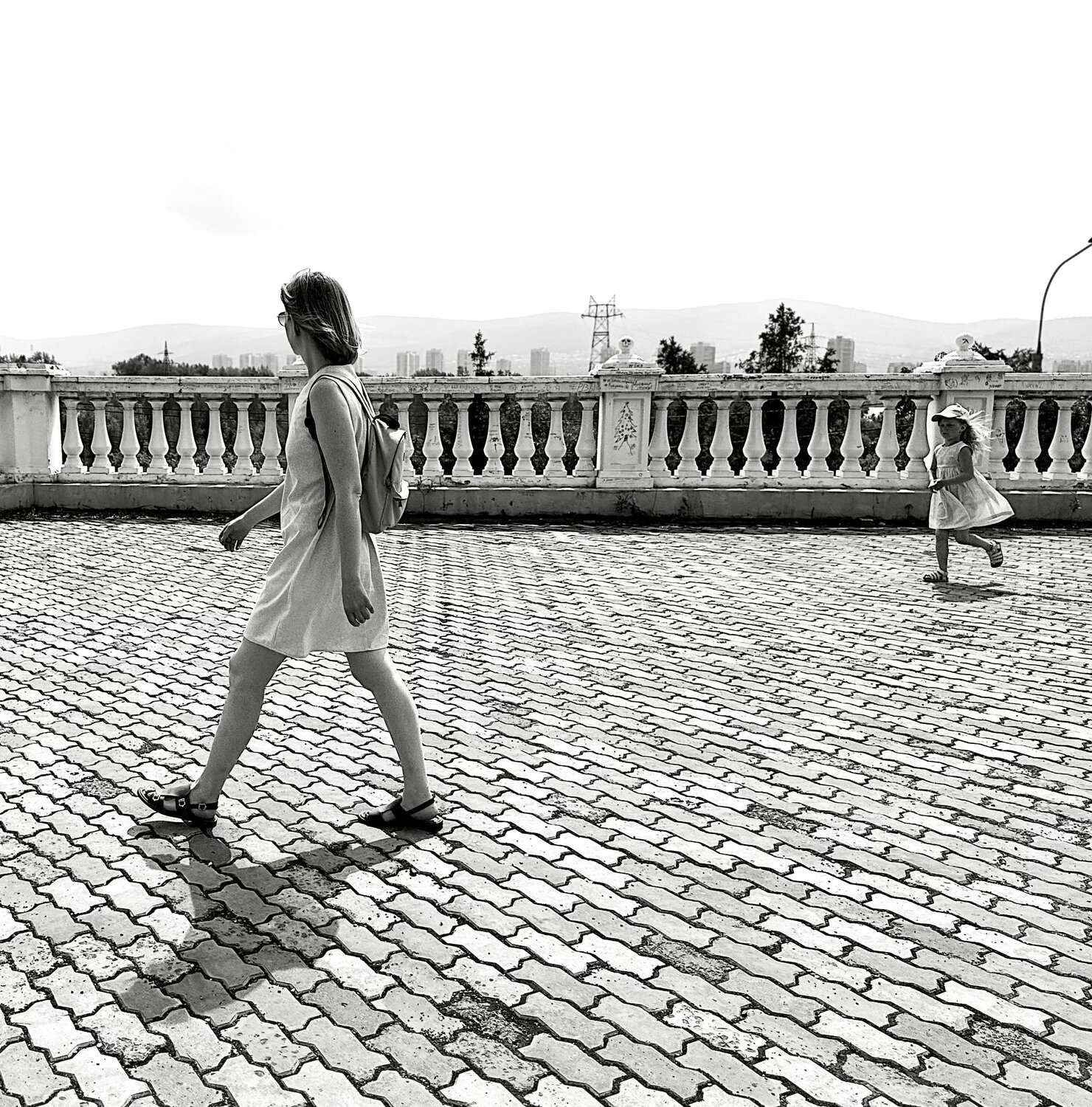 Photo #14145590