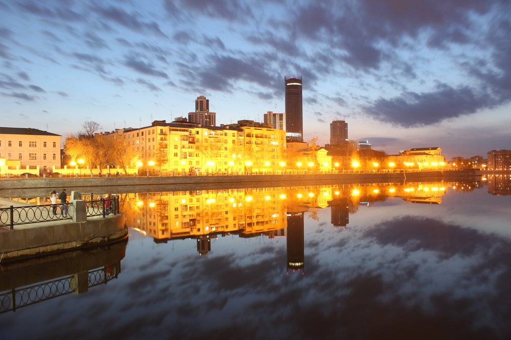 Зеркало Исеть