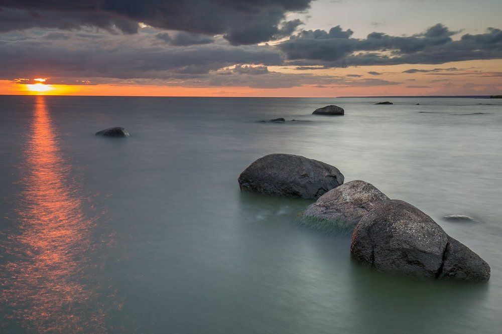 Закат над водохранилищем