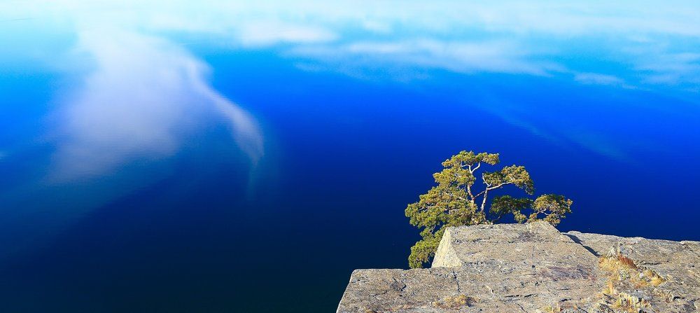 Озеро Тургояк осенью