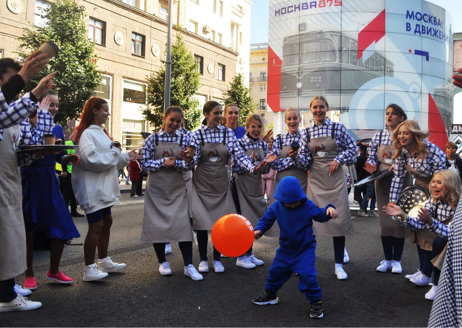 Photo #14150283