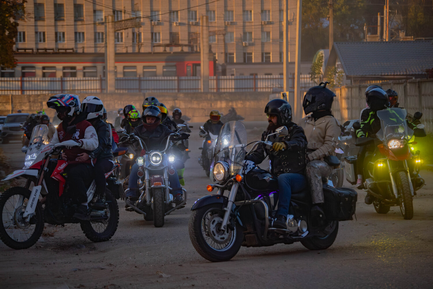 Photo #14155661