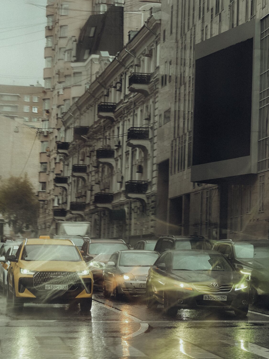 Photo #14177860