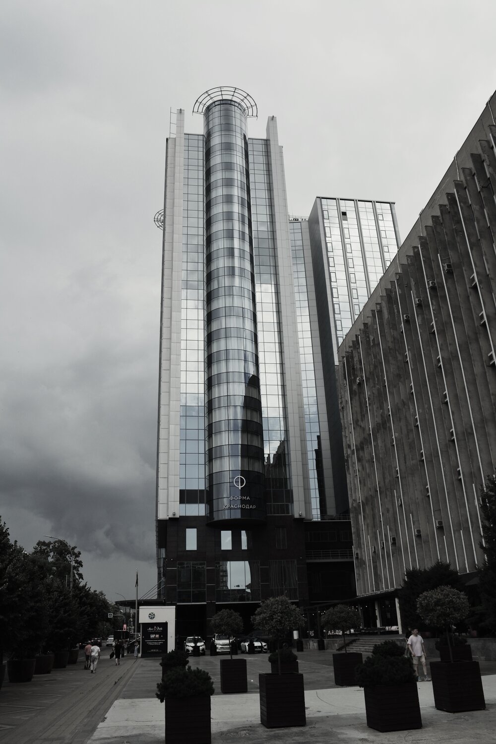 Новое здание отеля \"Marriott\" в городе Краснодаре.
