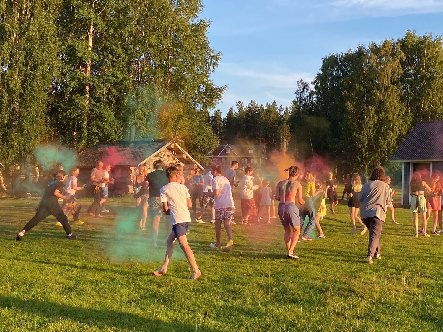 Фестиваль красок Холи