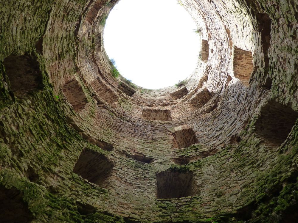 ...небо не похожее на нас...