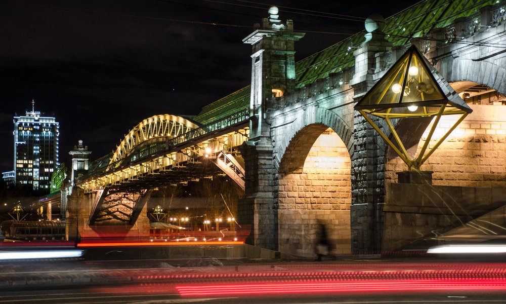 между мирами