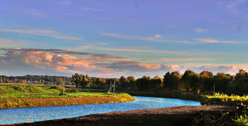 Ранним вечером на реке Инсар.