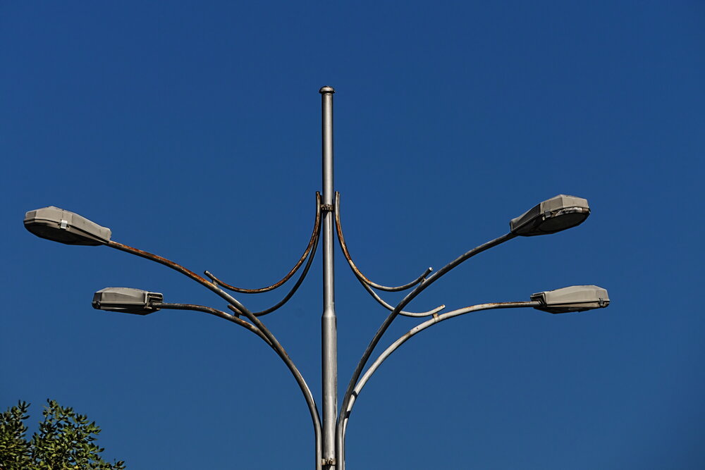 Fiore di luce nel blu.