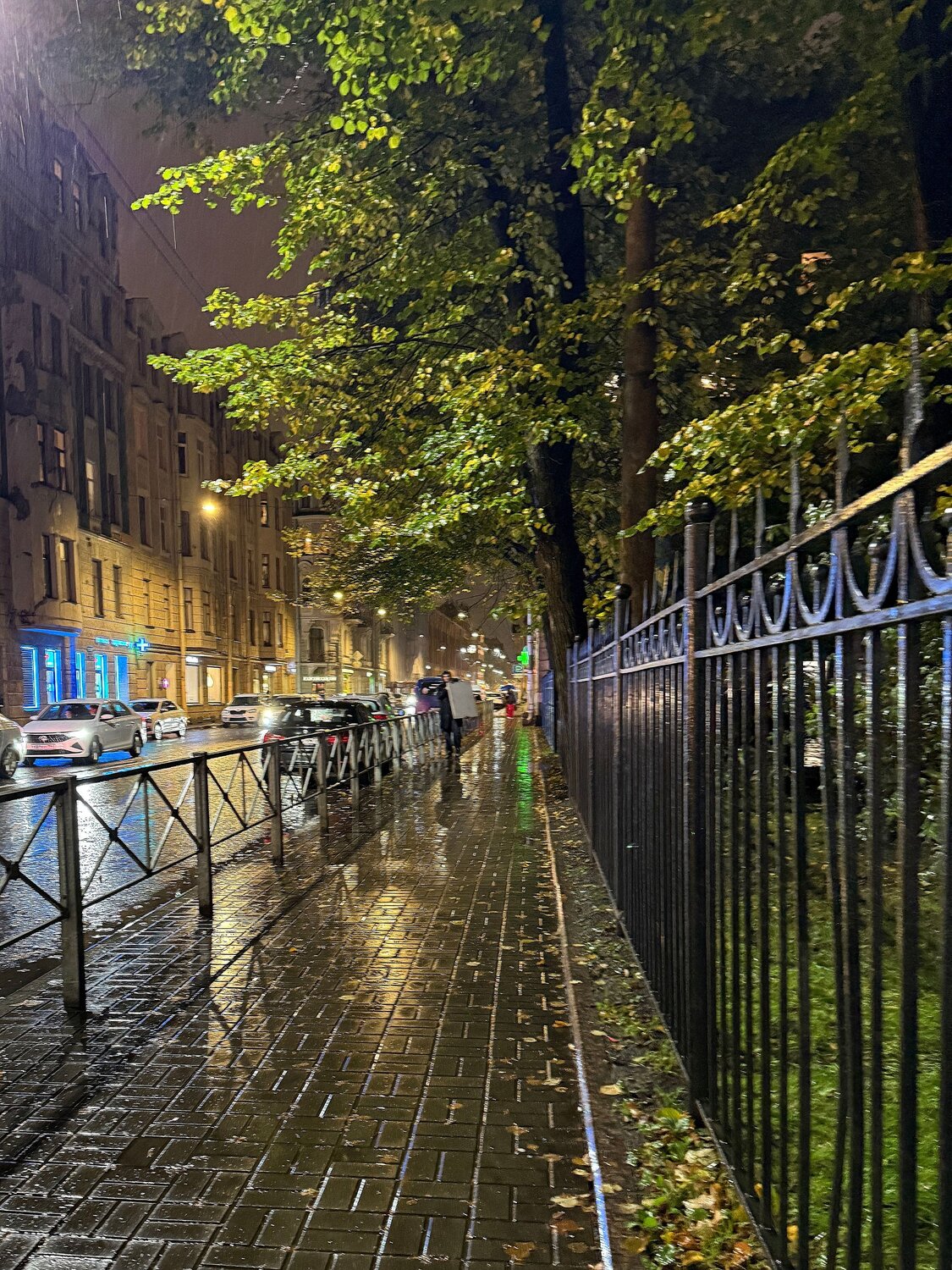 Photo #14212376