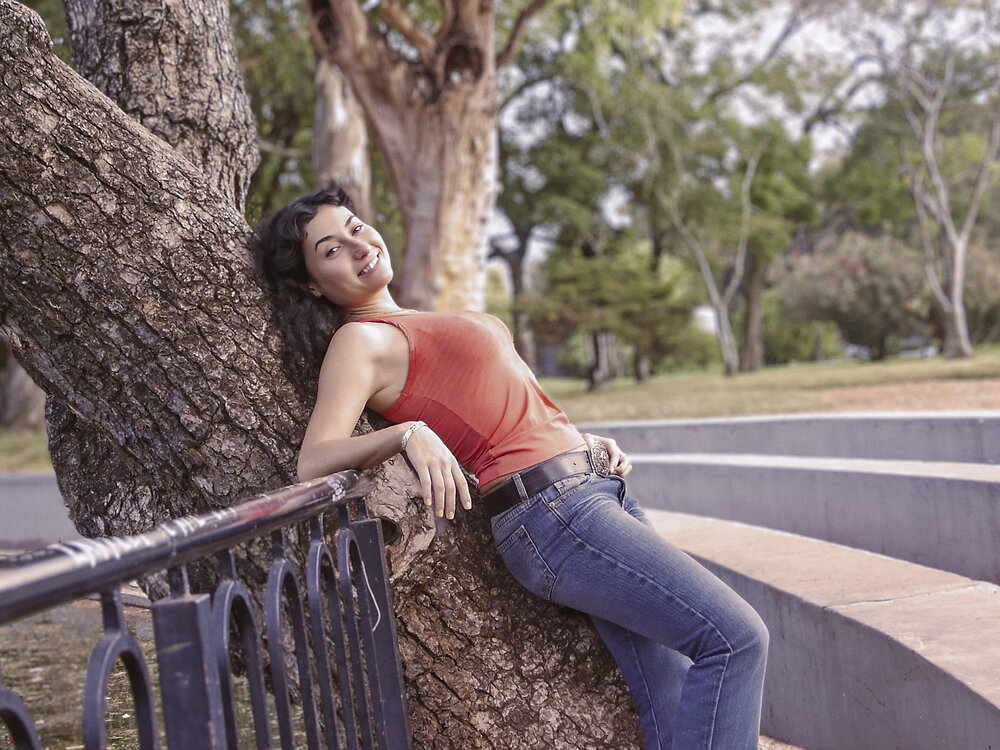 Sun-Kissed Moments Under the Buenos Aires Canopy