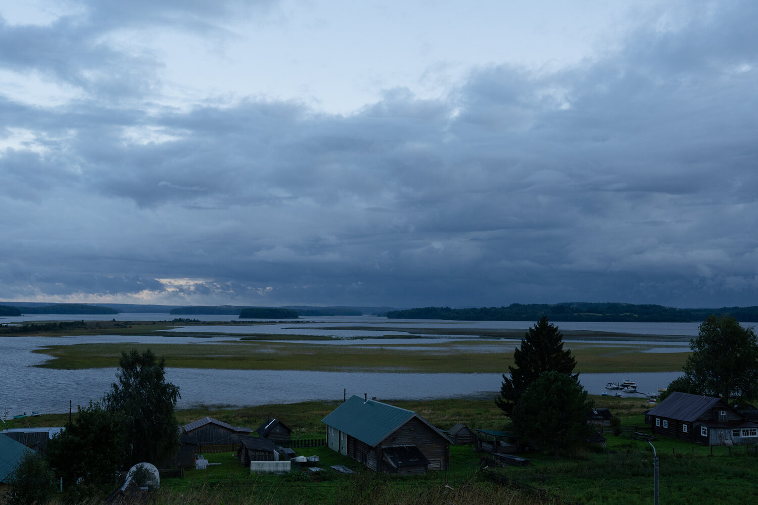 Photo #14242903
