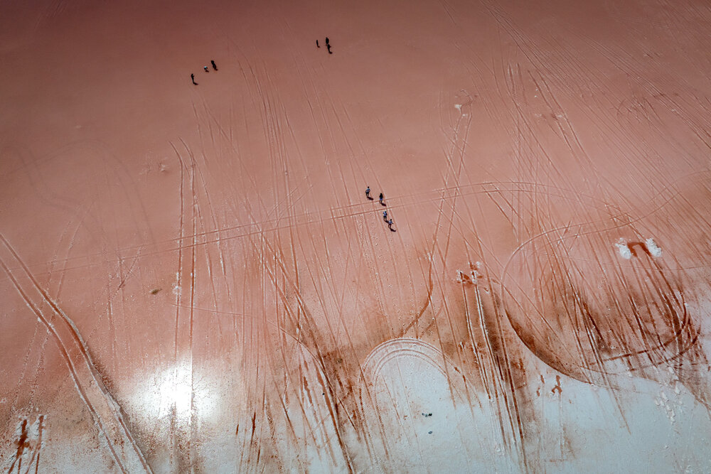 Traces of Humanity   Kopyala