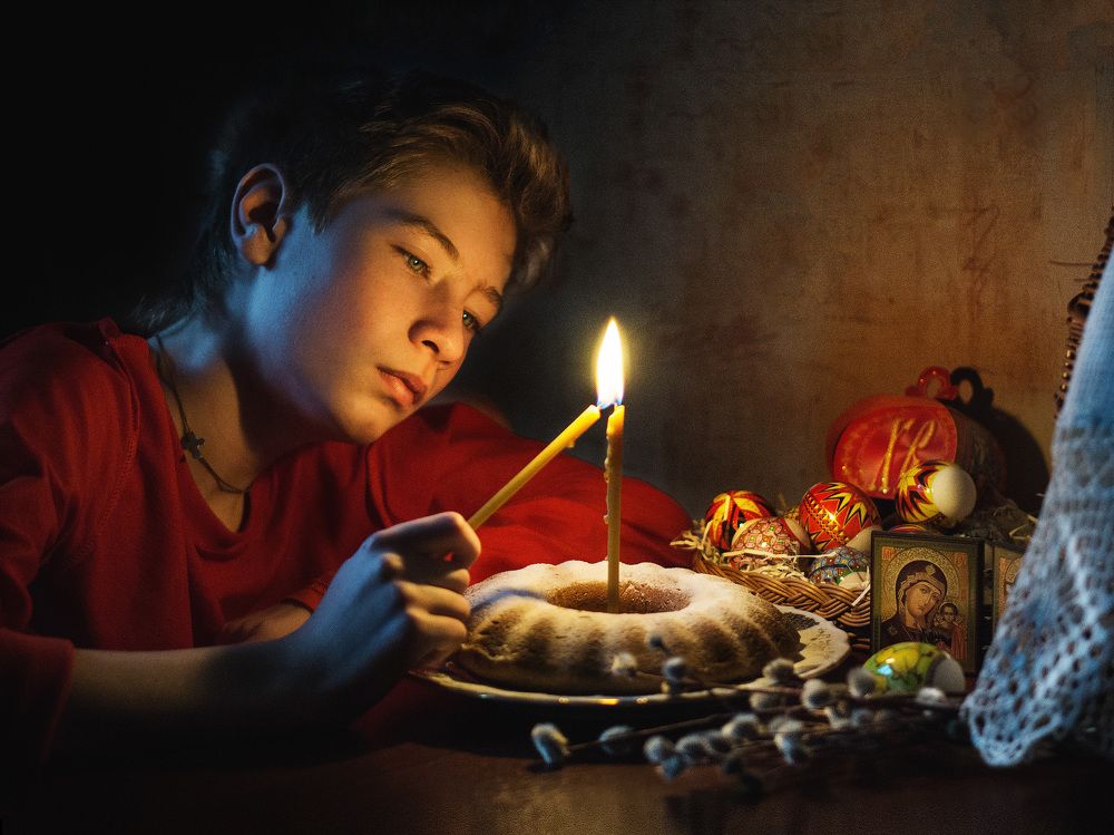 В праздник Светлой Пасхи.