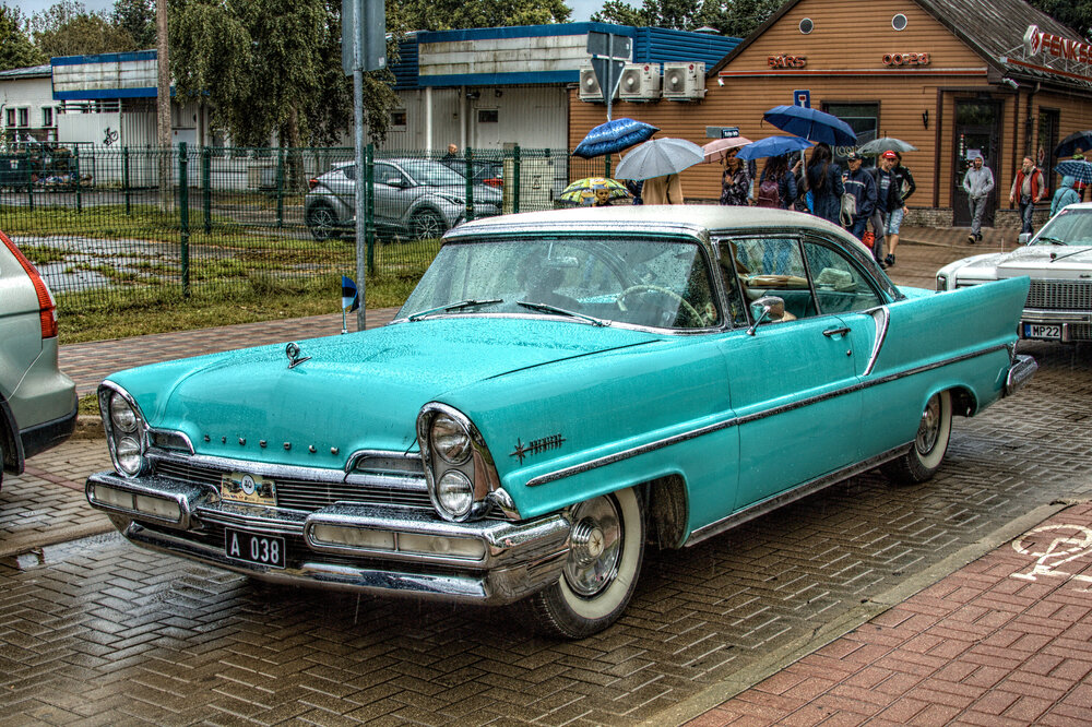 Photo #14256685