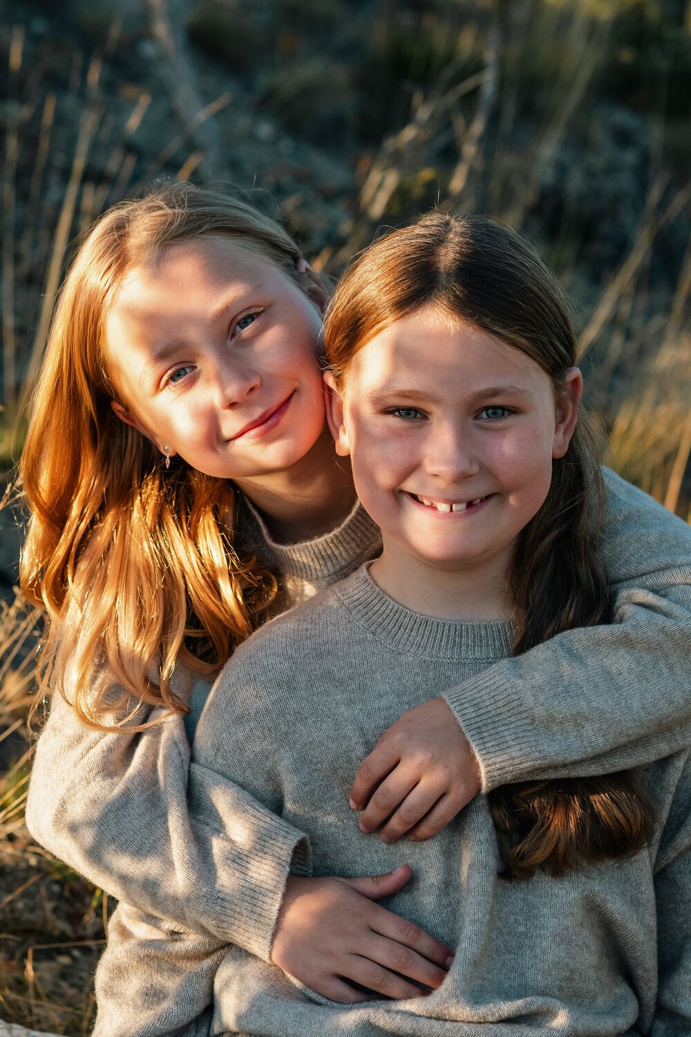 Сестры / Sisters