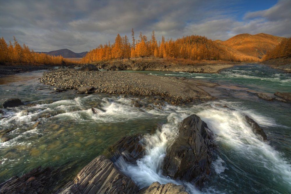 Слияние горных рек