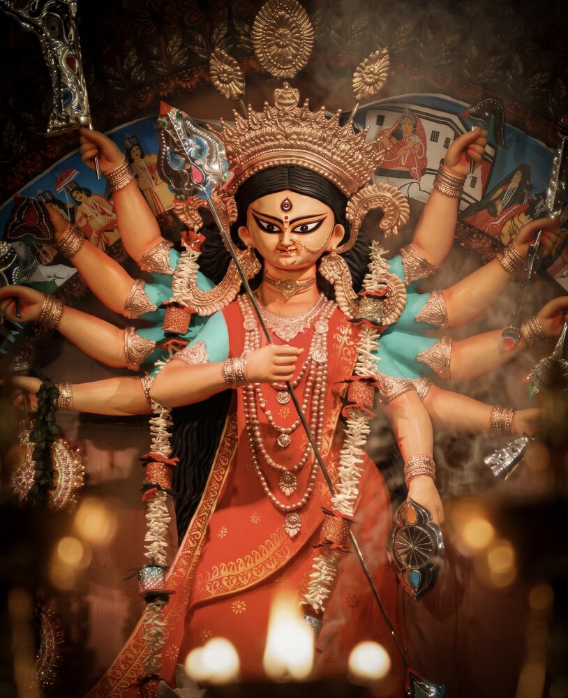 The Gaze of the Divine Mother