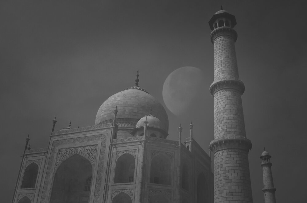 Taj in Full Moon