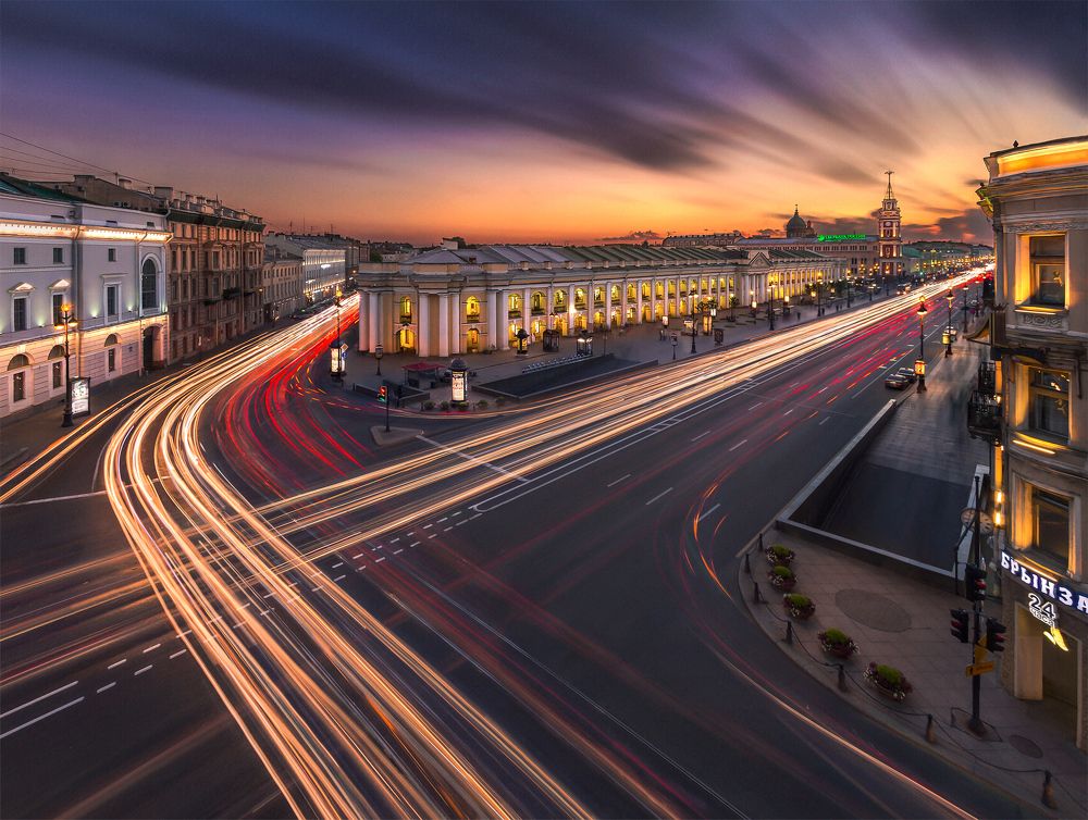 Вечер на Невском